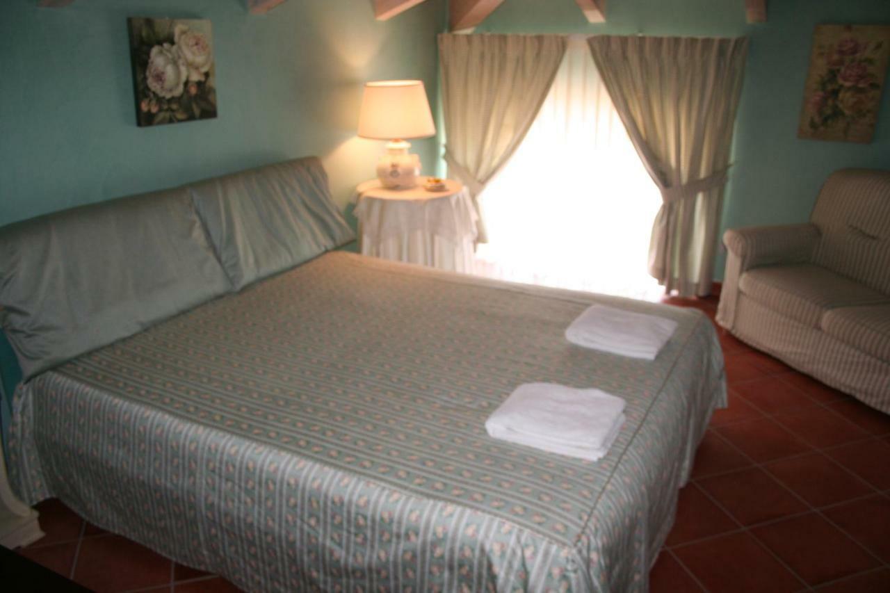 B&B Macchia D'Olmo 卡帕乔-帕埃斯图姆 外观 照片